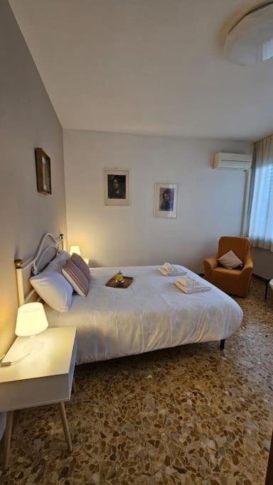Monticelli Apt - 6 Posti Letto Florencie Exteriér fotografie