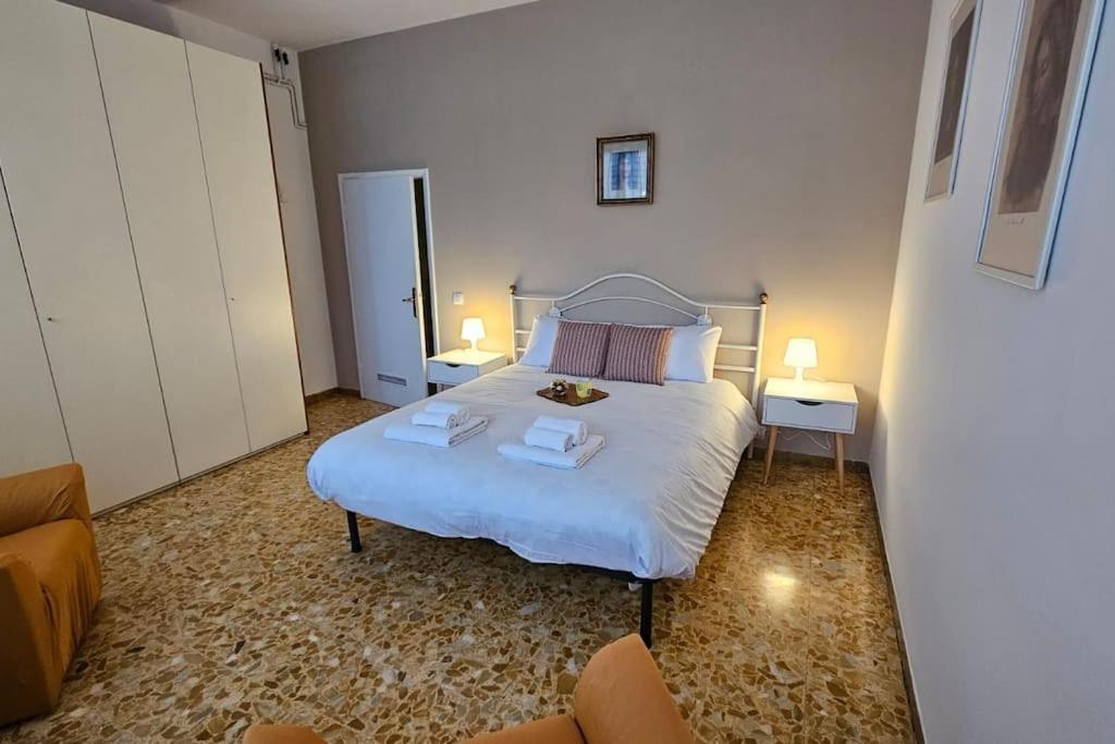 Monticelli Apt - 6 Posti Letto Florencie Exteriér fotografie