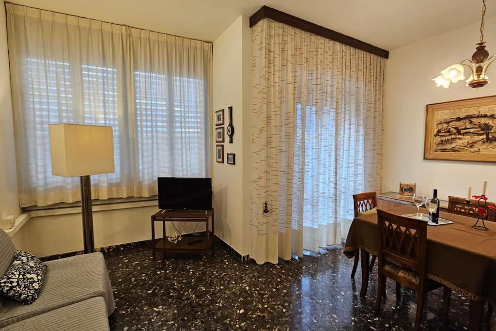 Monticelli Apt - 6 Posti Letto Florencie Exteriér fotografie